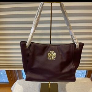 Tory Burch Plum nwt  Leather Women's shoulder Bag